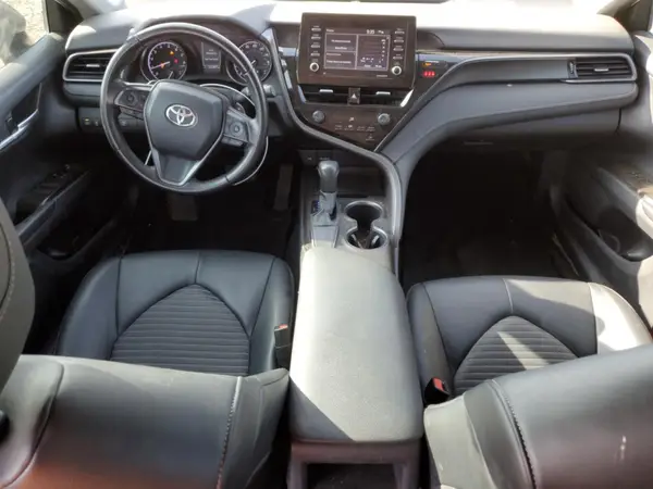 4T1G11AK8MU484124 2021 TOYOTA CAMRY - Image 8