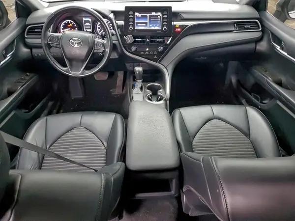 4T1G11AK8MU490084 2021 TOYOTA CAMRY - Image 8