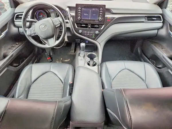 4T1G11AK8MU494748 2021 TOYOTA CAMRY - Image 8