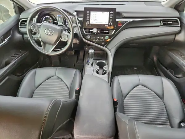 4T1G11AK8MU497326 2021 TOYOTA CAMRY - Image 8