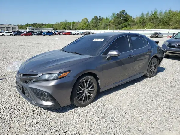 4T1G11AK8MU519776 2021 TOYOTA CAMRY - Image 1