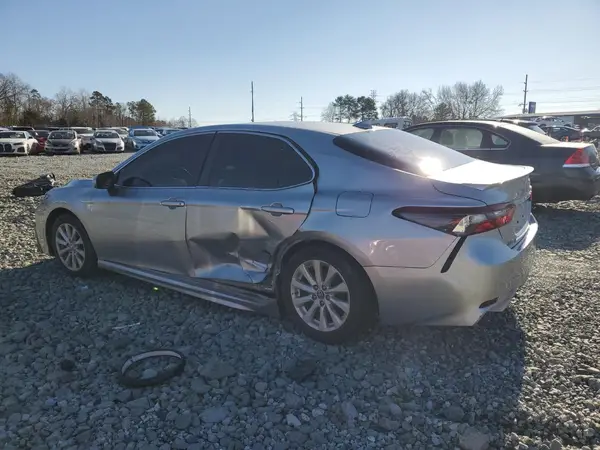 4T1G11AK8MU523309 2021 TOYOTA CAMRY - Image 2