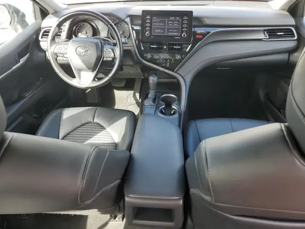 4T1G11AK8MU523312 2021 TOYOTA CAMRY - Image 8