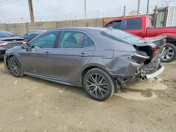 4T1G11AK8MU529241 2021 TOYOTA CAMRY - Image 2