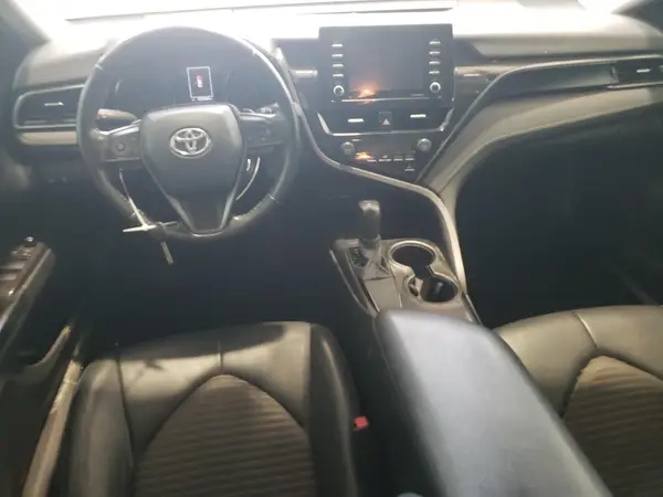 4T1G11AK8MU531555 2021 TOYOTA CAMRY - Image 8