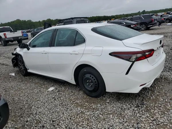 4T1G11AK8MU538702 2021 TOYOTA CAMRY - Image 2