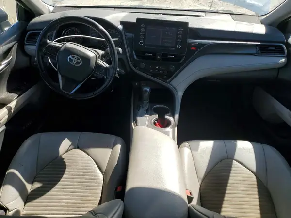4T1G11AK8MU541762 2021 TOYOTA CAMRY - Image 8