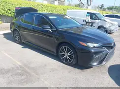 4T1G11AK8MU548002 2021 TOYOTA CAMRY