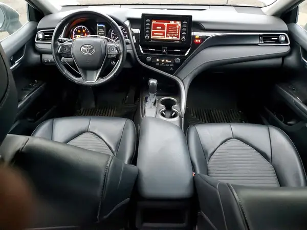 4T1G11AK8MU554818 2021 TOYOTA CAMRY - Image 8