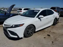 4T1G11AK8MU555547 2021 TOYOTA CAMRY