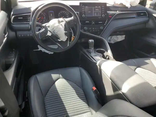 4T1G11AK8MU562448 2021 TOYOTA CAMRY - Image 8
