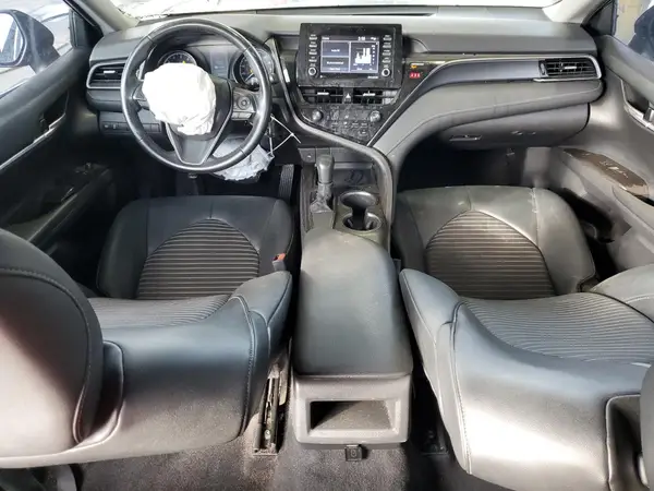 4T1G11AK8MU562689 2021 TOYOTA CAMRY - Image 8