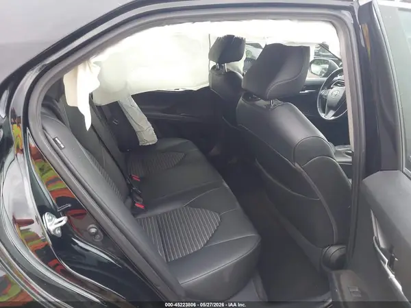 4T1G11AK8MU572638 2021 TOYOTA CAMRY - Image 8
