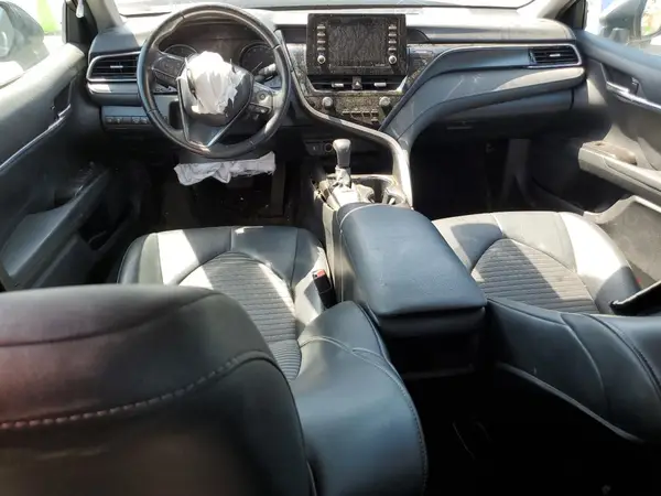 4T1G11AK8MU575068 2021 TOYOTA CAMRY - Image 8