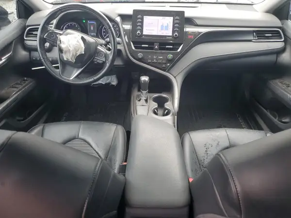 4T1G11AK8MU581422 2021 TOYOTA CAMRY - Image 8