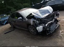 4T1G11AK8MU584725 2021 TOYOTA CAMRY