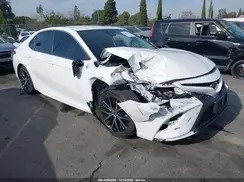 4T1G11AK8MU585518 2021 TOYOTA CAMRY