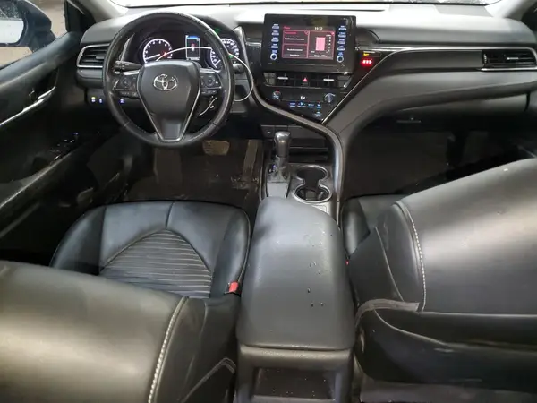 4T1G11AK8MU590458 2021 TOYOTA CAMRY - Image 8