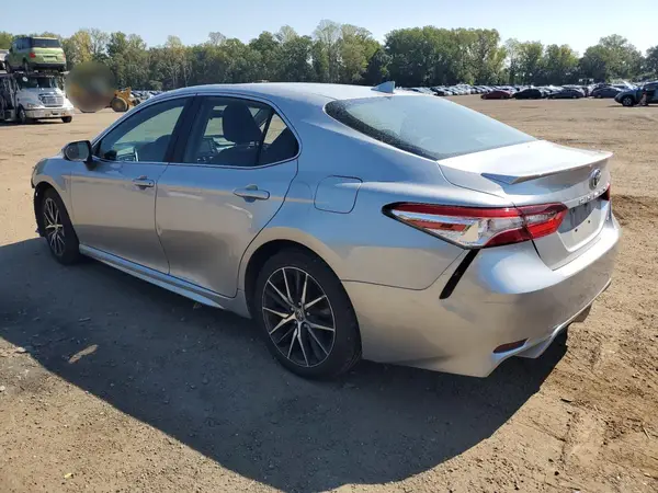 4T1G11AK8MU594462 2021 TOYOTA CAMRY - Image 2