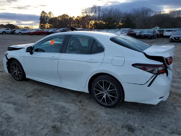 4T1G11AK8MU595367 2021 TOYOTA CAMRY - Image 2