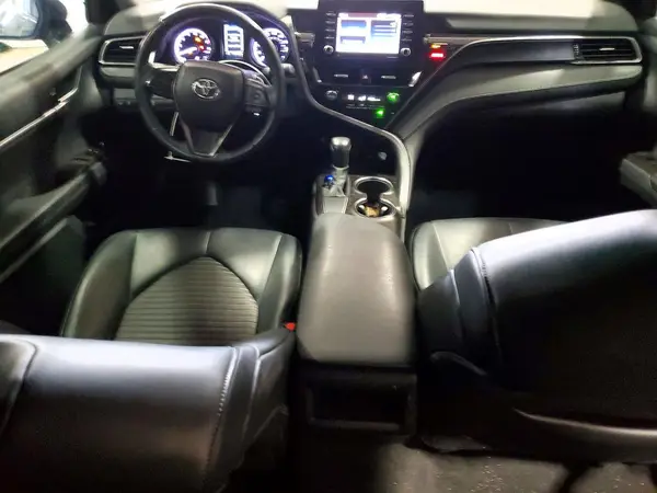 4T1G11AK8MU597720 2021 TOYOTA CAMRY - Image 8