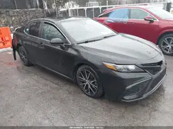 4T1G11AK8MU601944 2021 TOYOTA CAMRY