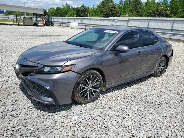 4T1G11AK8MU614340 2021 TOYOTA CAMRY - Image 1