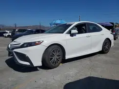 4T1G11AK8MU615911 2021 TOYOTA CAMRY