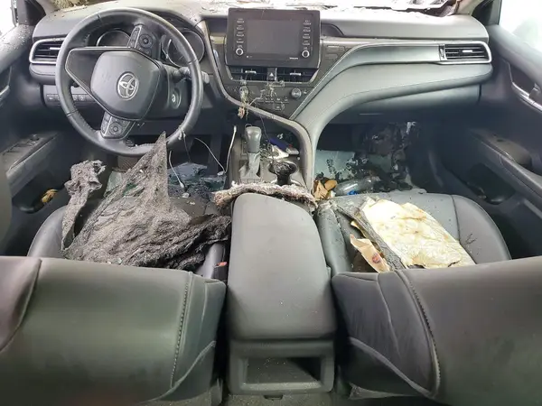 4T1G11AK8NU002298 2022 TOYOTA CAMRY - Image 8