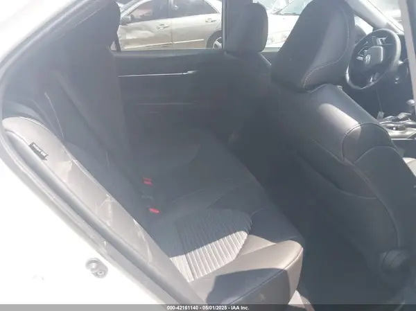 4T1G11AK8NU027220 2022 TOYOTA CAMRY - Image 8