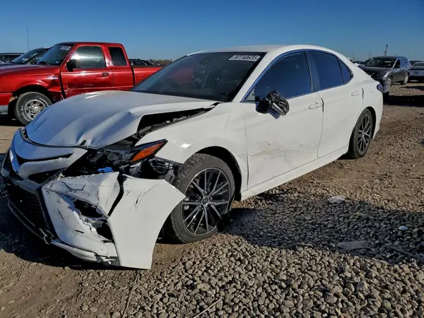4T1G11AK8NU028027 2022 TOYOTA CAMRY