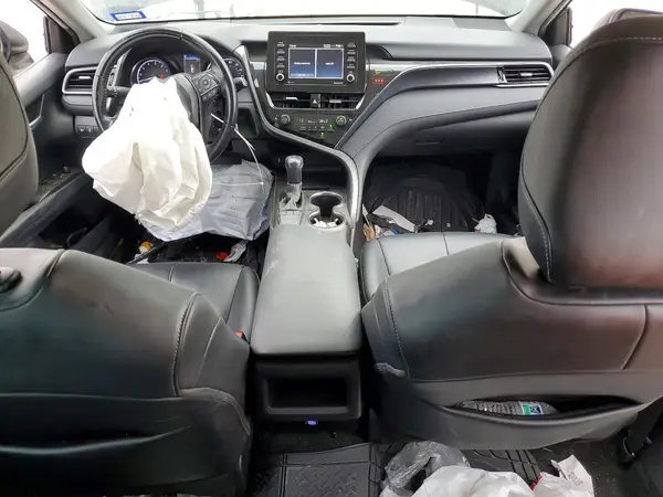 4T1G11AK8NU030733 2022 TOYOTA CAMRY - Image 8
