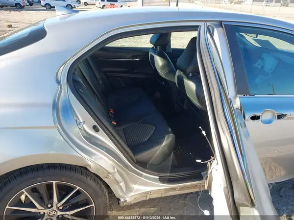 4T1G11AK8NU038296 2022 TOYOTA CAMRY - Image 8