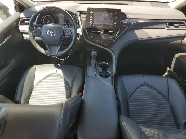 4T1G11AK8NU059293 2022 TOYOTA CAMRY - Image 8