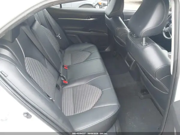 4T1G11AK8NU073713 2022 TOYOTA CAMRY - Image 8