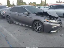 4T1G11AK8NU629163 2022 TOYOTA CAMRY