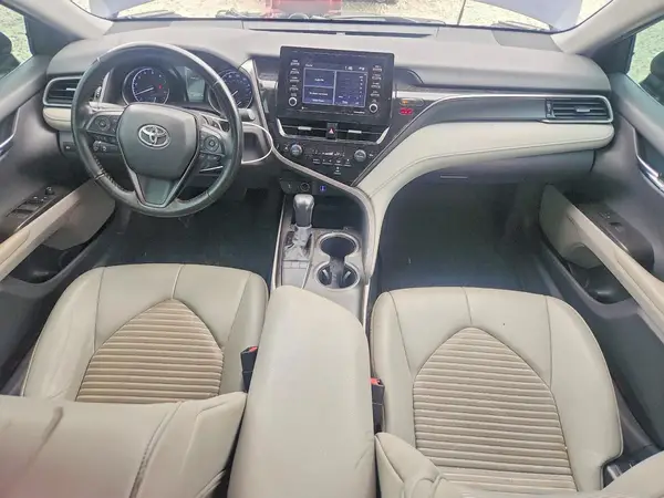 4T1G11AK8NU634332 2022 TOYOTA CAMRY - Image 8