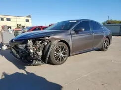 4T1G11AK8NU640311 2022 TOYOTA CAMRY