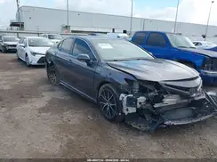 4T1G11AK8NU643922 2022 TOYOTA CAMRY