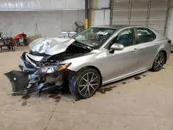 4T1G11AK8NU645153 2022 TOYOTA CAMRY