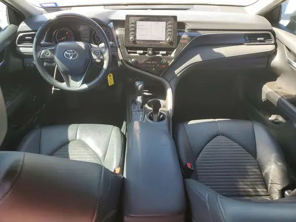 4T1G11AK8NU653611 2022 TOYOTA CAMRY - Image 8