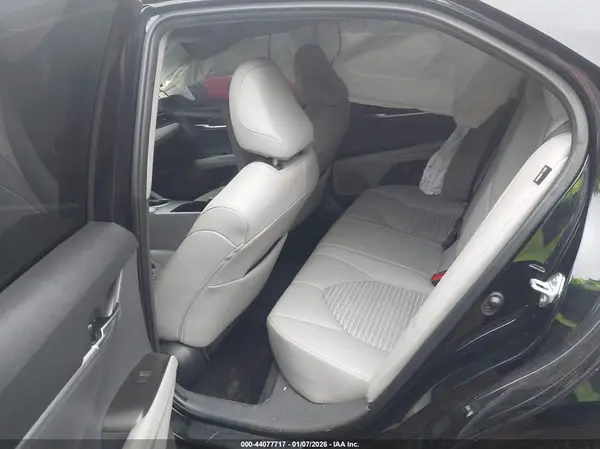 4T1G11AK8NU655679 2022 TOYOTA CAMRY - Image 8