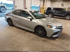 4T1G11AK8NU664348 2022 TOYOTA CAMRY