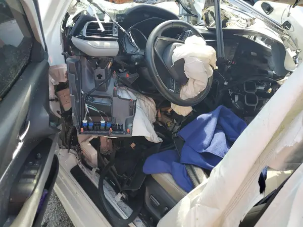 4T1G11AK8NU664687 2022 TOYOTA CAMRY - Image 8