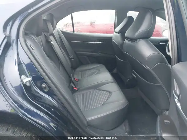 4T1G11AK8NU689041 2022 TOYOTA CAMRY - Image 8