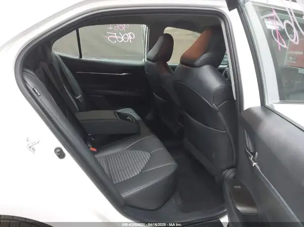 4T1G11AK8NU706498 2022 TOYOTA CAMRY - Image 8