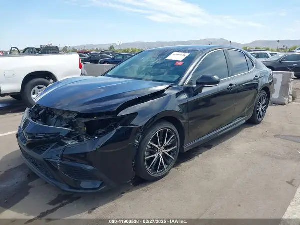4T1G11AK8PU083323 2023 TOYOTA CAMRY - Image 2