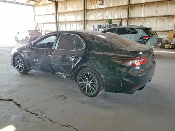 4T1G11AK8PU093284 2023 TOYOTA CAMRY - Image 2
