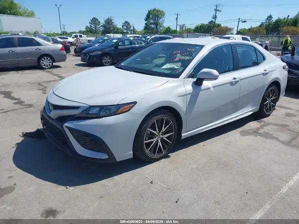 4T1G11AK8PU108947 2023 TOYOTA CAMRY - Image 2