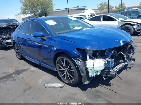 4T1G11AK8PU110648 2023 TOYOTA CAMRY - Image 1